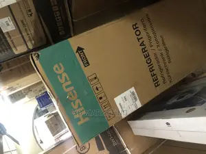 Hiseense Fast Freeze Refrigerator With Dispenser Ref205drb