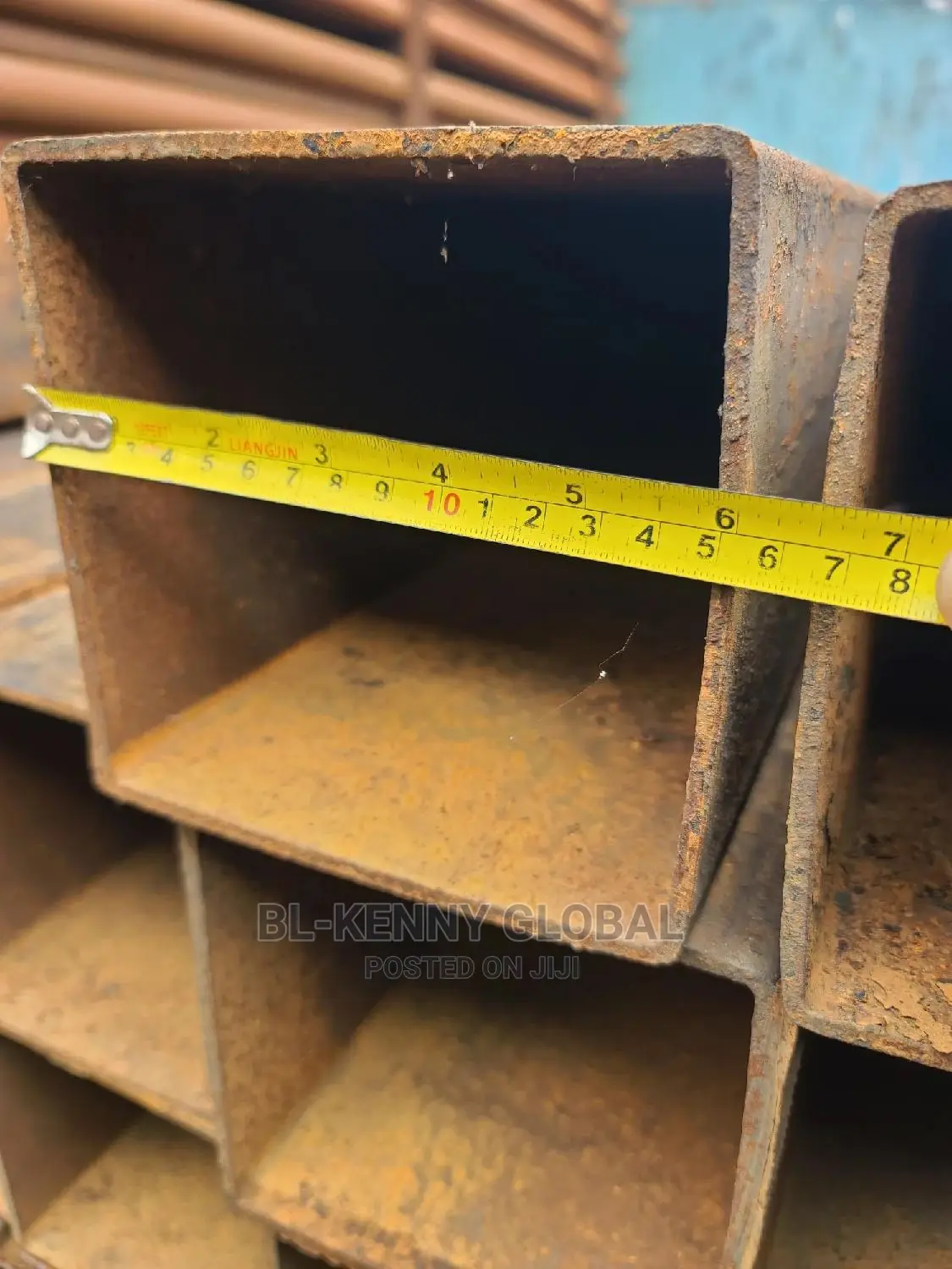 6" X 6" X 3mm Square Pipe