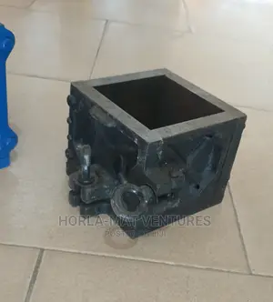 Cube Mold (100mm)