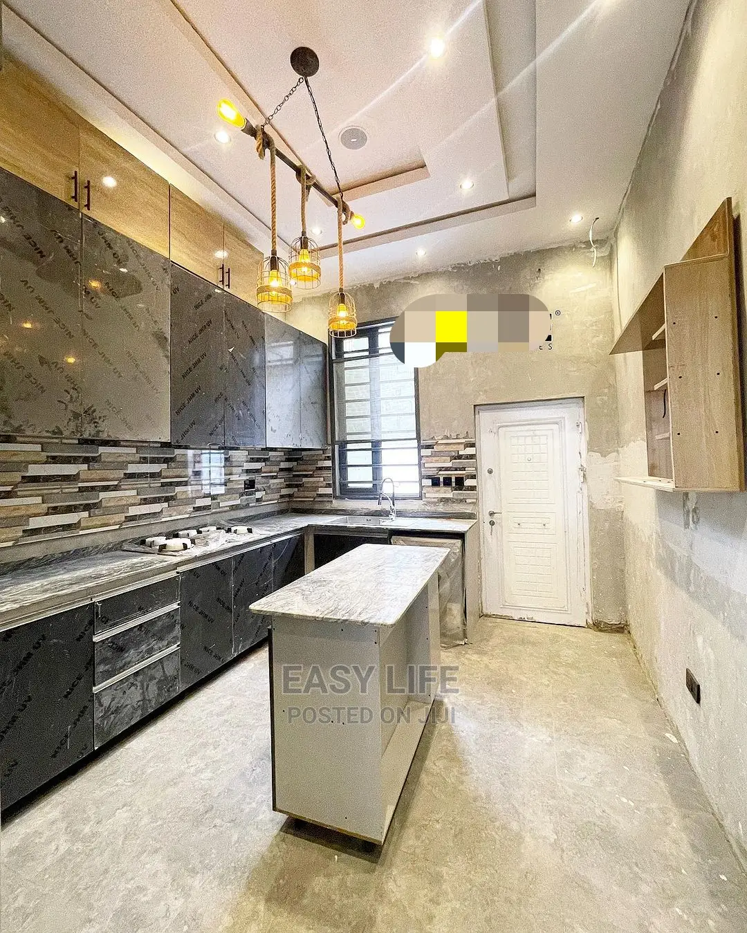 Kitchen Cabinet