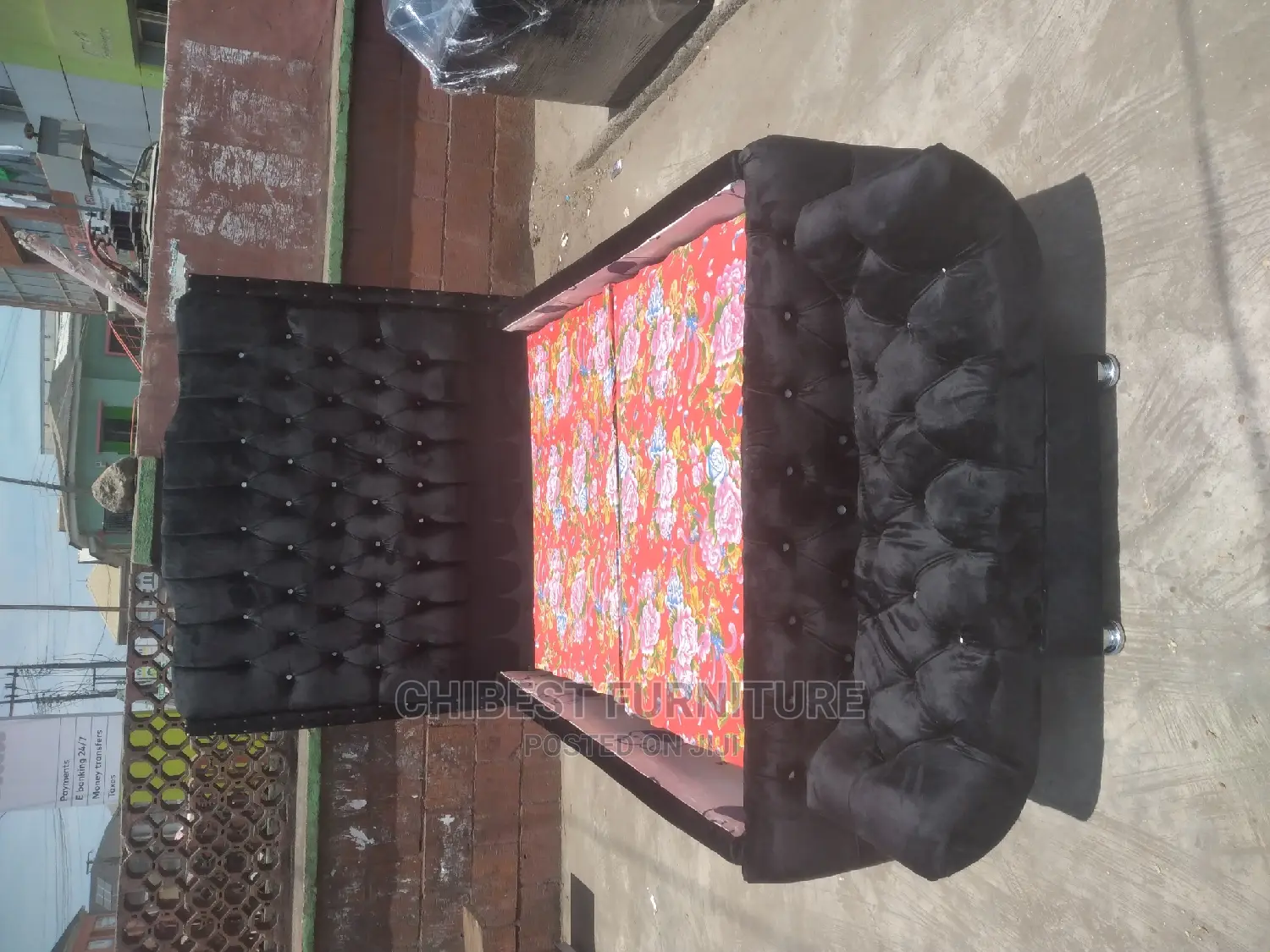 Quality 4.5by6 Upholstery Padded Bed Frame With Ottoman