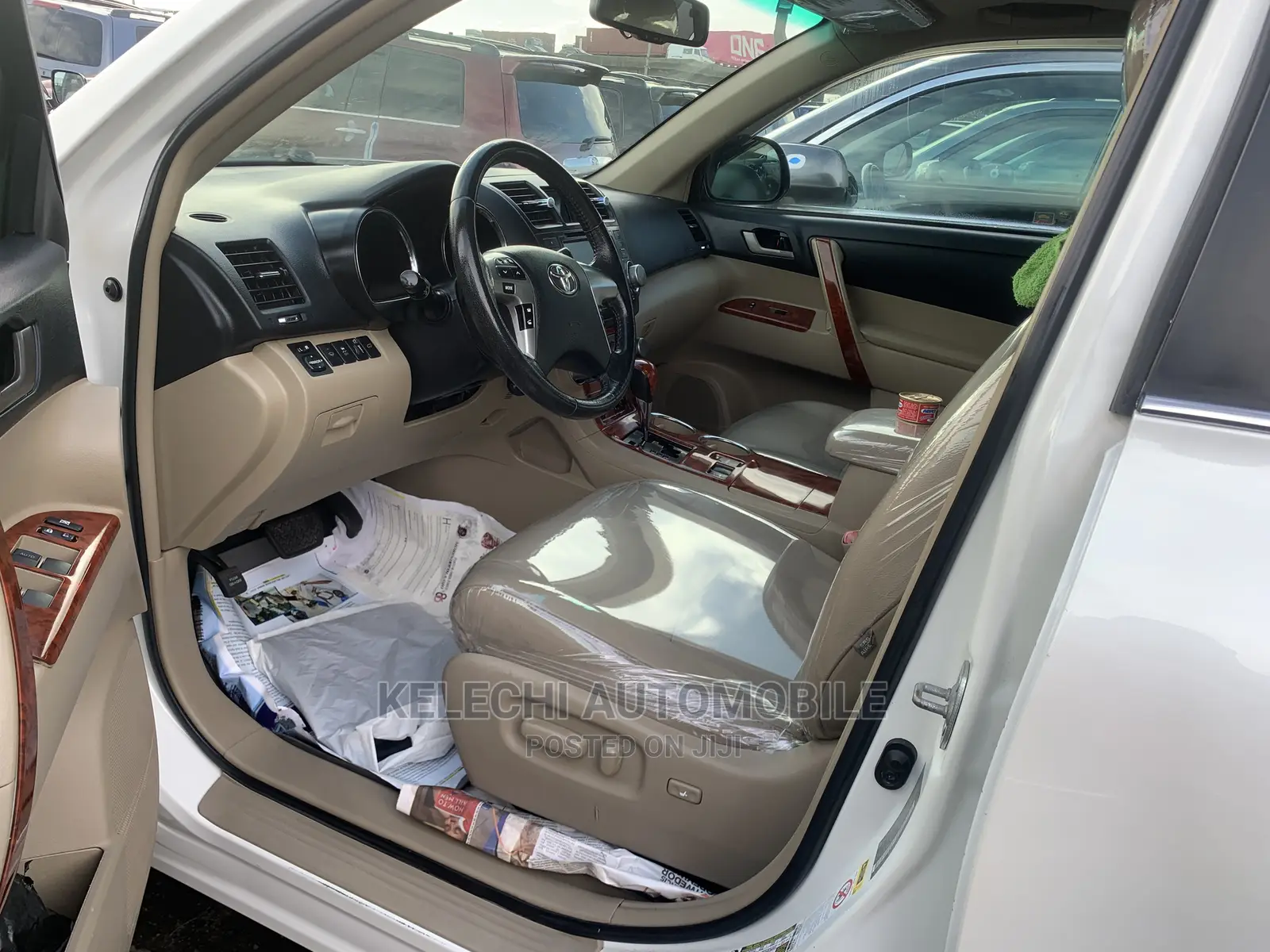 Toyota Highlander Limited 2012 White