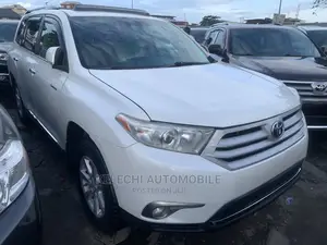 Toyota Highlander Limited 2012 White