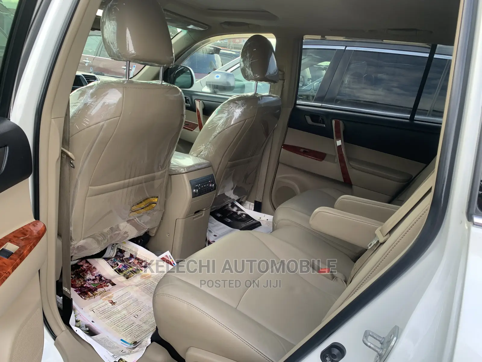 Toyota Highlander Limited 2012 White
