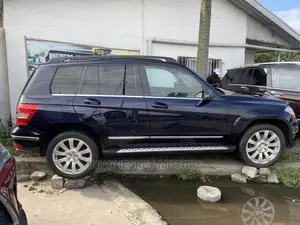 Mercedes-Benz GLK-Class 350 4MATIC 2010 Blue