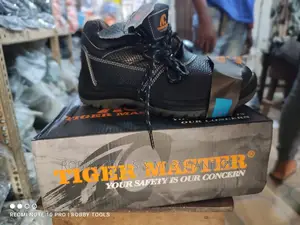 Tiger Master Safety Boot