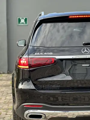New Mercedes-Benz GLS-Class 2023 Black