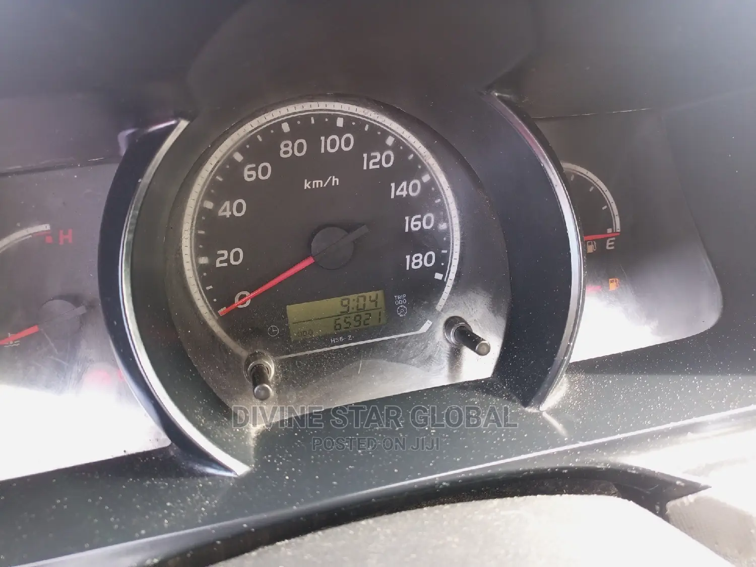 Toyota HiAce 2008 White