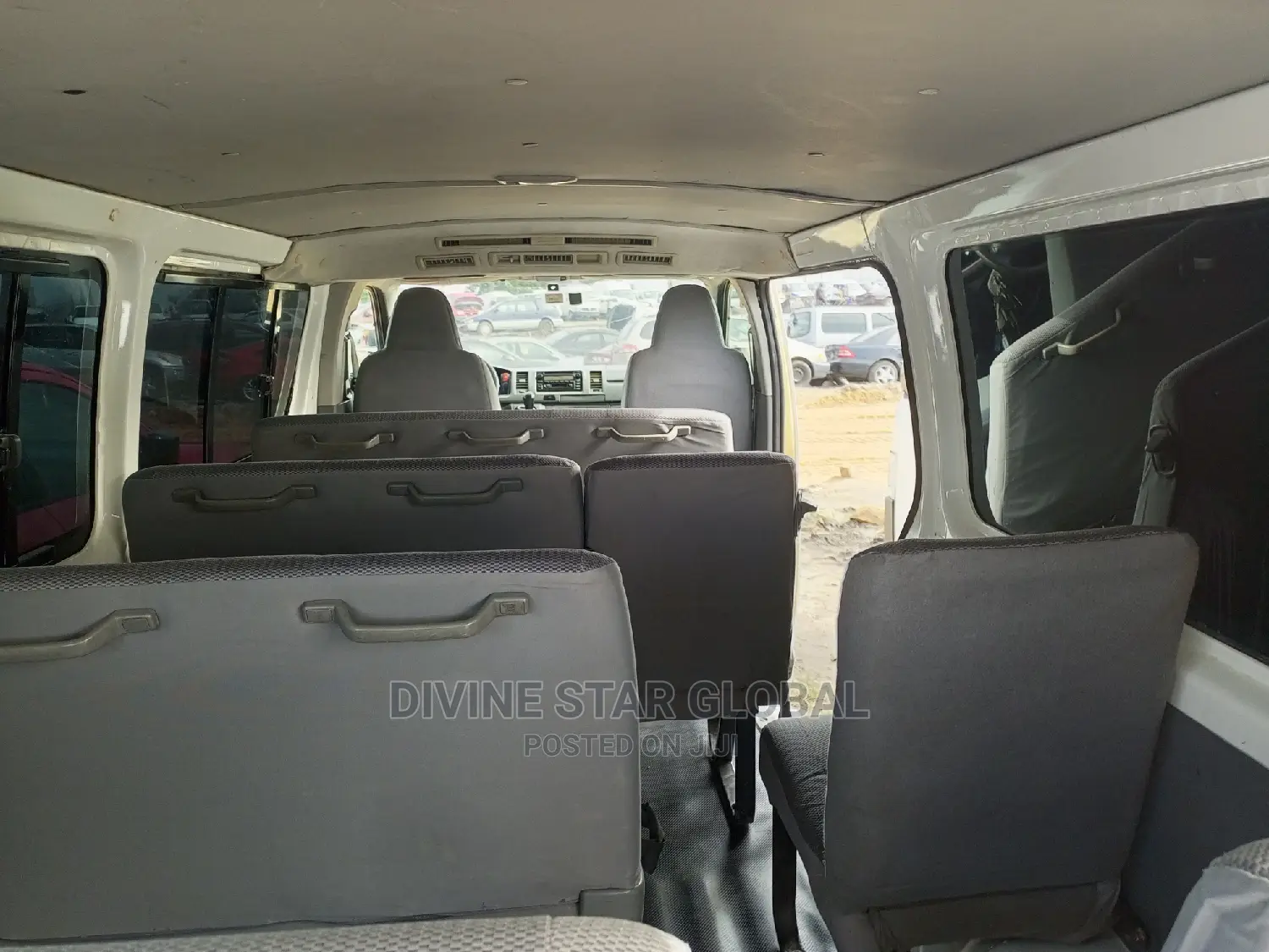 Toyota HiAce 2008 White