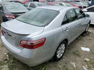 Toyota Camry 2008 Silver