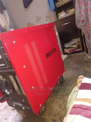 DEFLEX Industrial Welding Machine
Bx1-700 
A.C ARC Welder