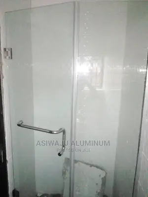 Toilet And Bathroom Cubicle Glass