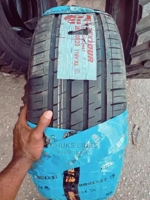 285/50r20 Zextour Tire
