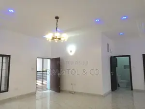 3bdrm Block of Flats in Jahi for rent