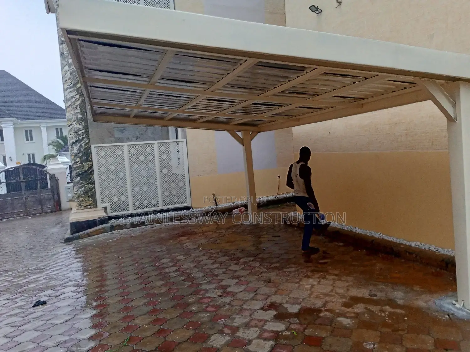 Classic PRV Carport