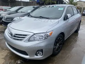 Toyota Corolla 2013 Silver