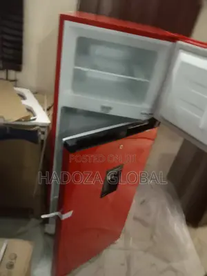 Home Fit Hisense Refridgerator : Top Mount Defrost 204L