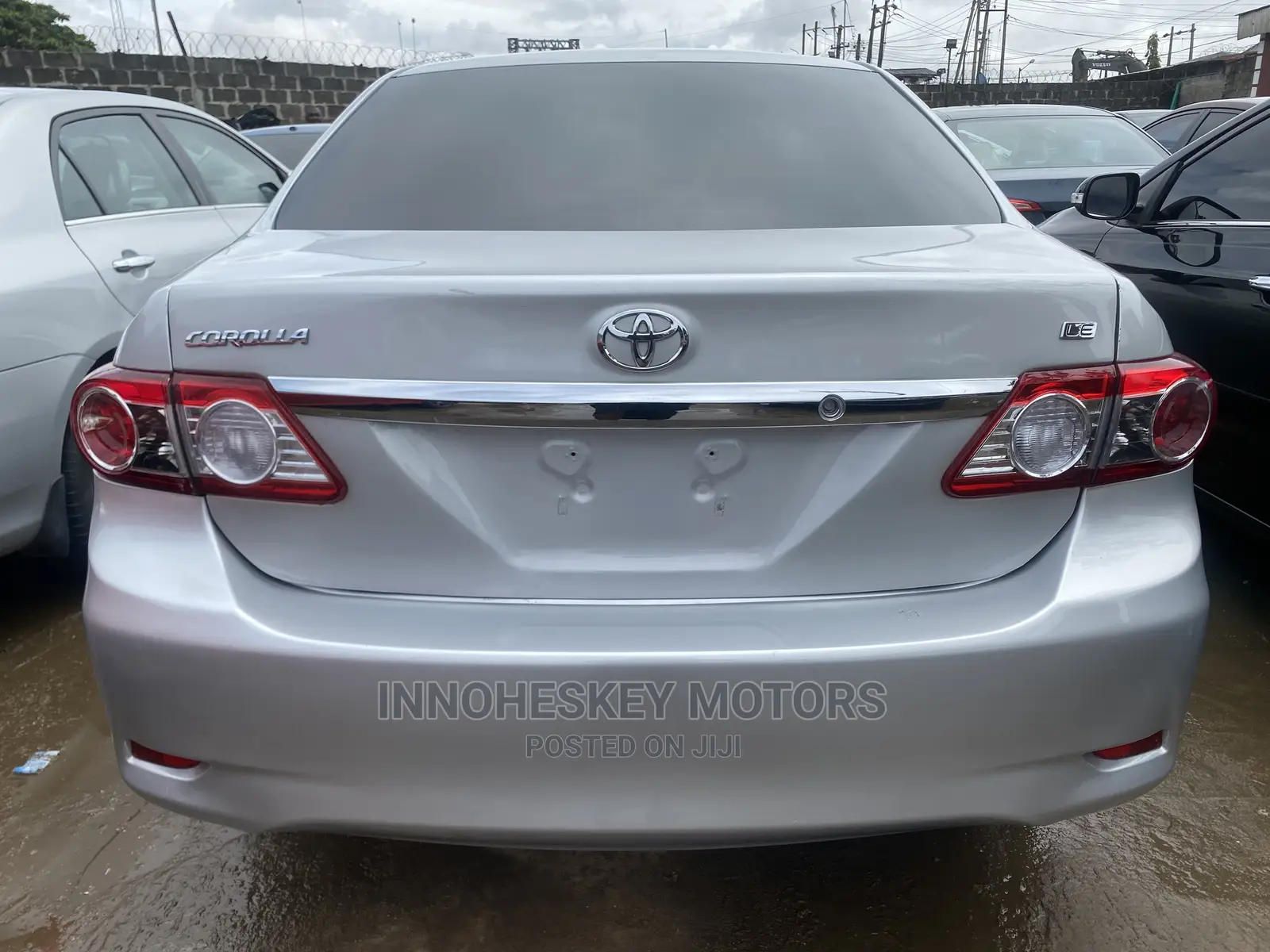 Toyota Corolla LE 4dr Sedan (1.8L 4cyl 4A) 2013 Silver