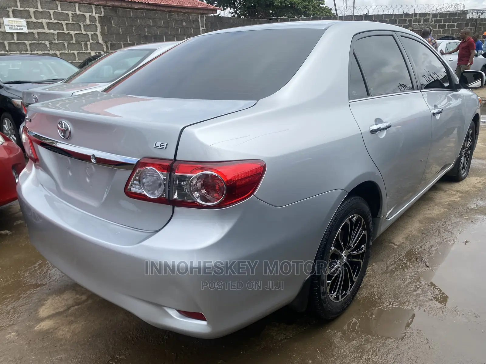 Toyota Corolla LE 4dr Sedan (1.8L 4cyl 4A) 2013 Silver
