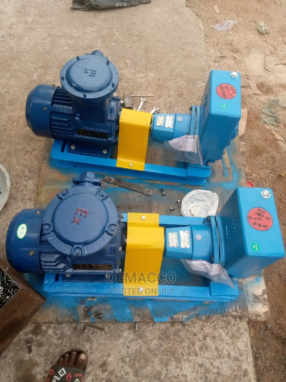 Complete Johnson Oil Pump