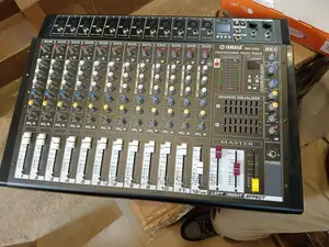 Yamaha Mixer 12 Channel