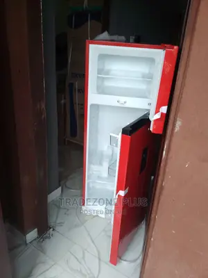 Powerful 204 Liter Hisense Refrigerator