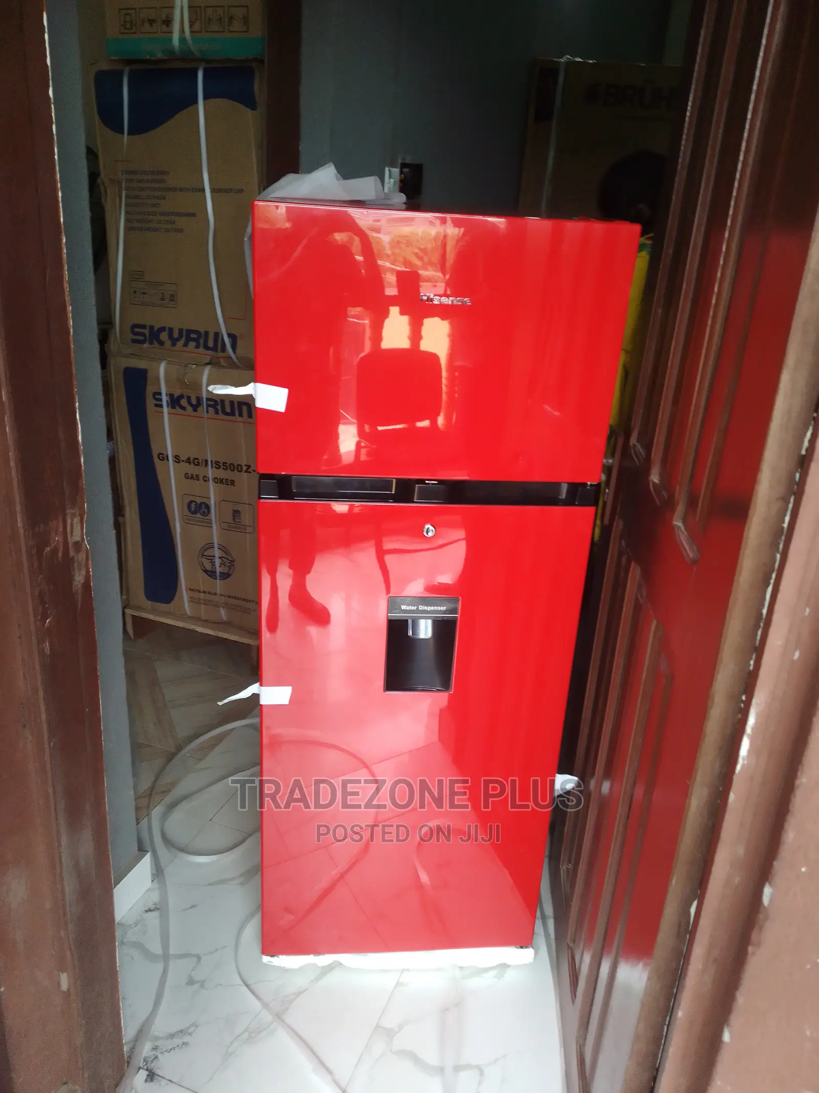 Powerful 204 Liter Hisense Refrigerator