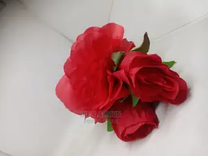 Romantic Simple Flowers in a Fancy Bag -0002