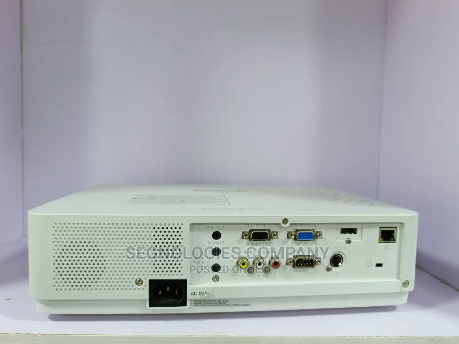 Panasonic PT-VW330EA Projector