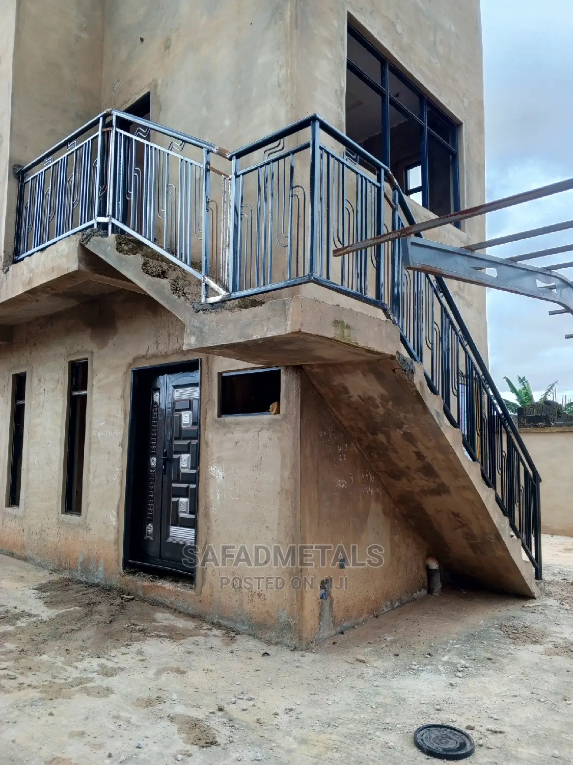 Hand/Step Rails