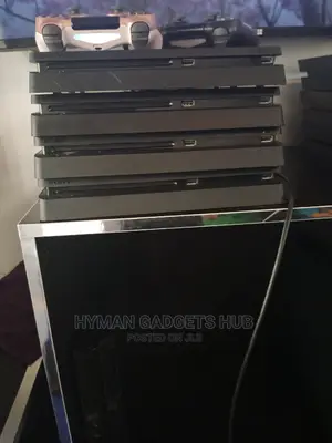 Grade A+ UK Used Ps4 Slim With Complete Accessories