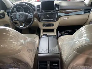 Mercedes-Benz GLE-Class GLE 350d 4MATIC 2016 Red