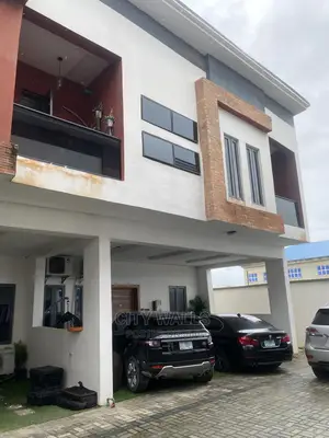 4bdrm Townhouse / Terrace in Spring Garden, Chevron for rent