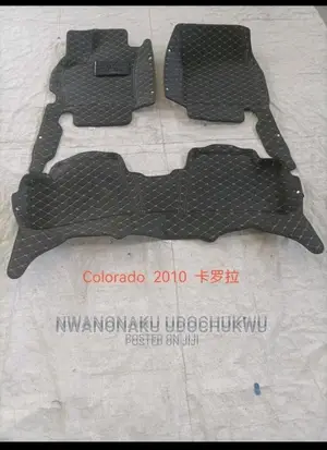 D9 Toyota Corolla Leather Foot Mat