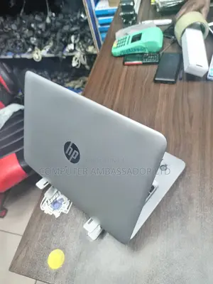 Laptop/ Gadget Stand