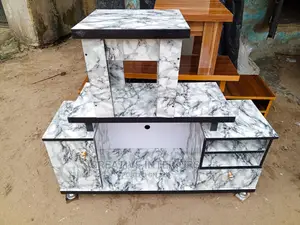 4ft Sized Tv Stand