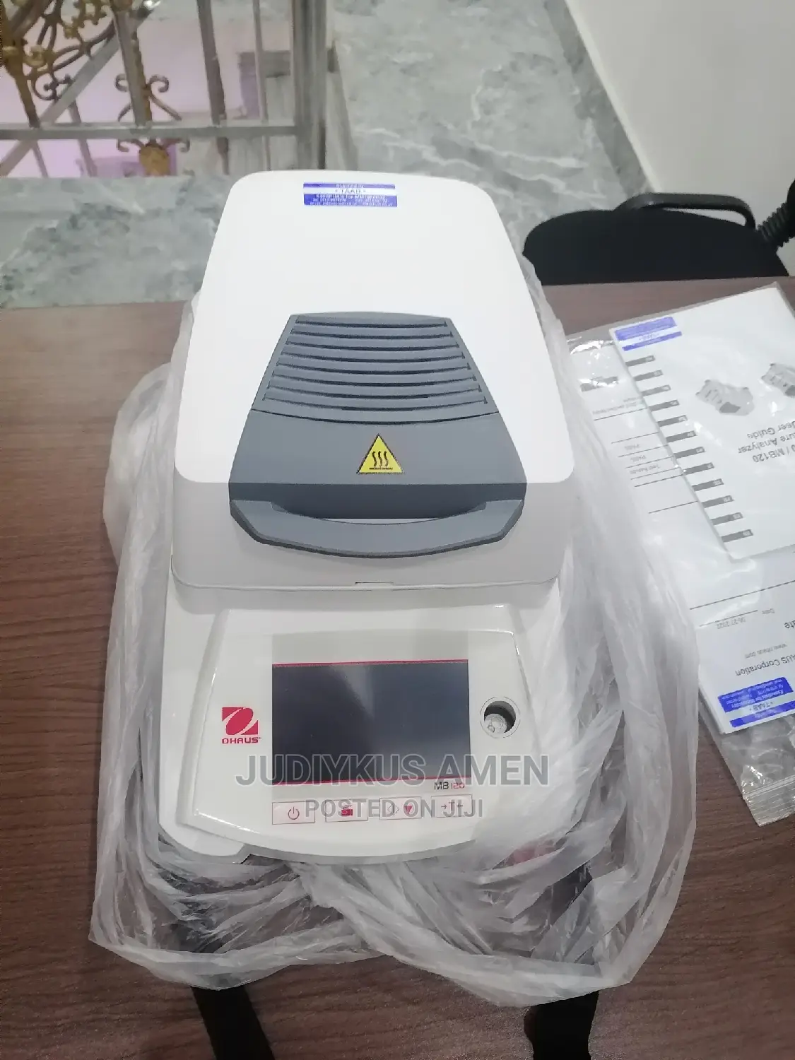 Moisture Analyzer