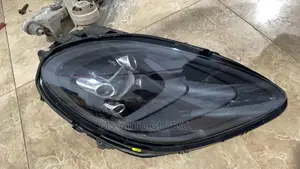 Porsche Macan 2020 Headlights