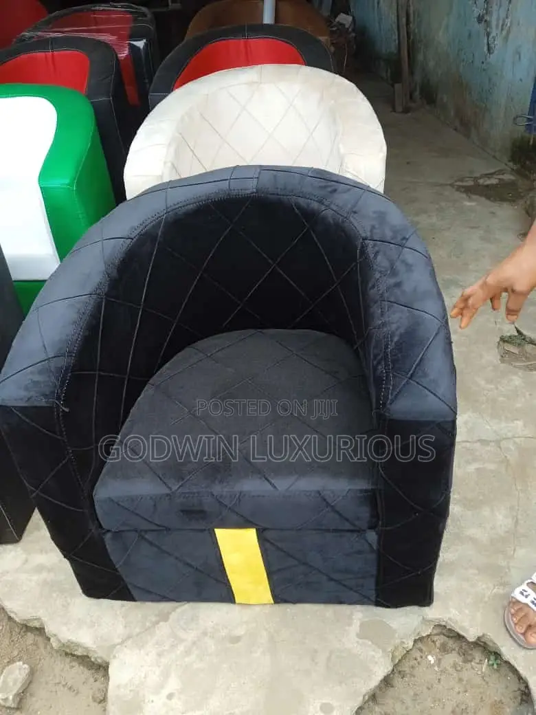 Parlour Single Chair