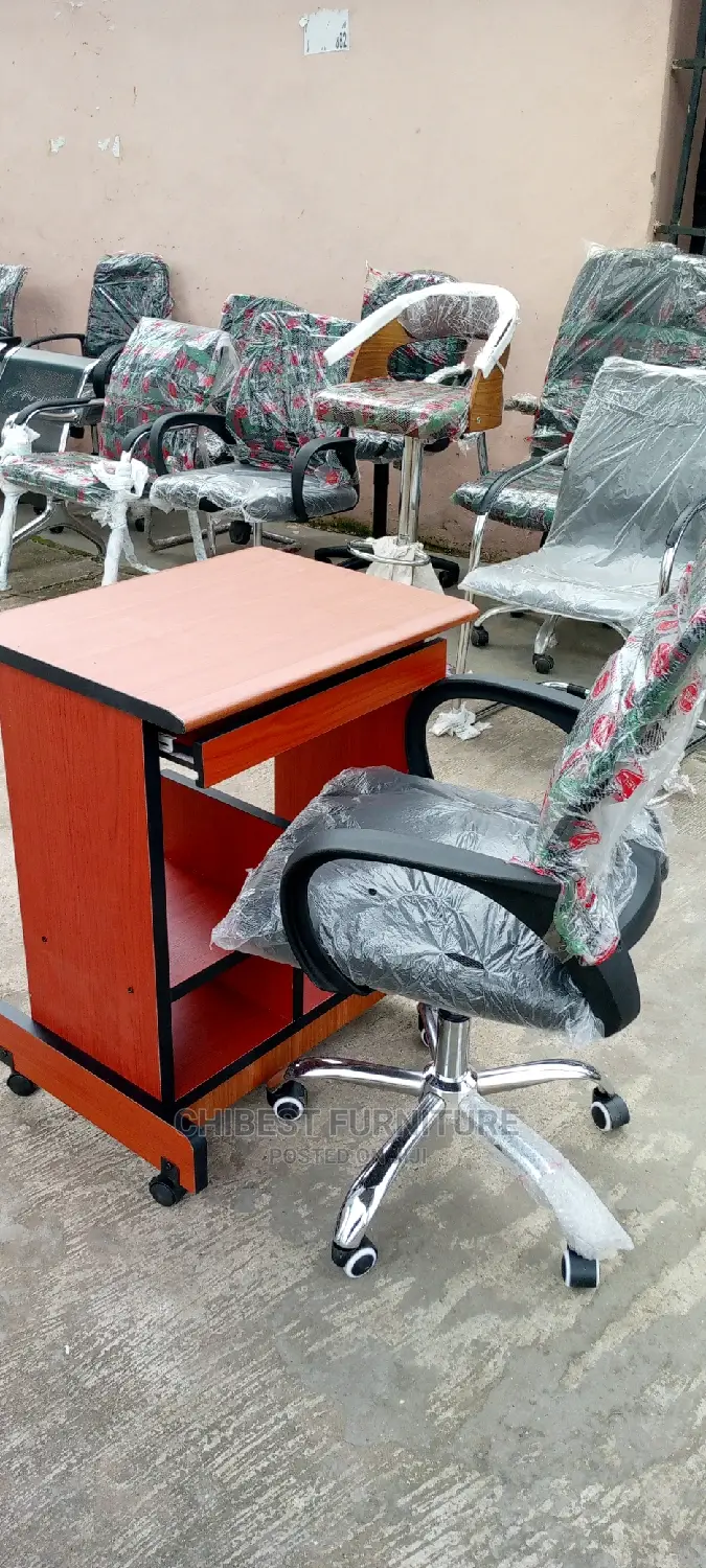 Standard Computer Table With Chair