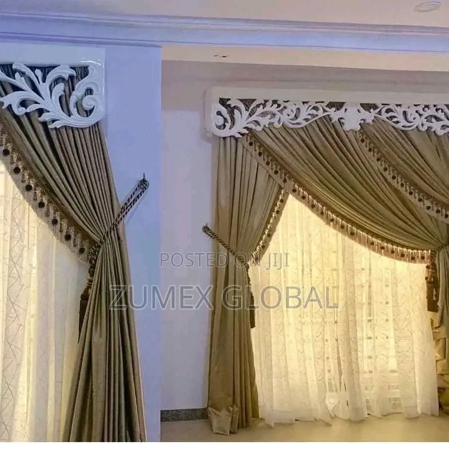 Royal Curtain