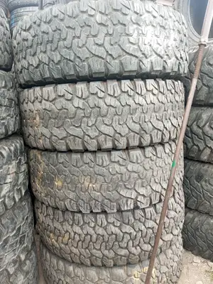 275/55r20 Tokunbo Tire