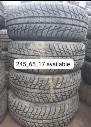 245/65r17 Tokunbo Tire