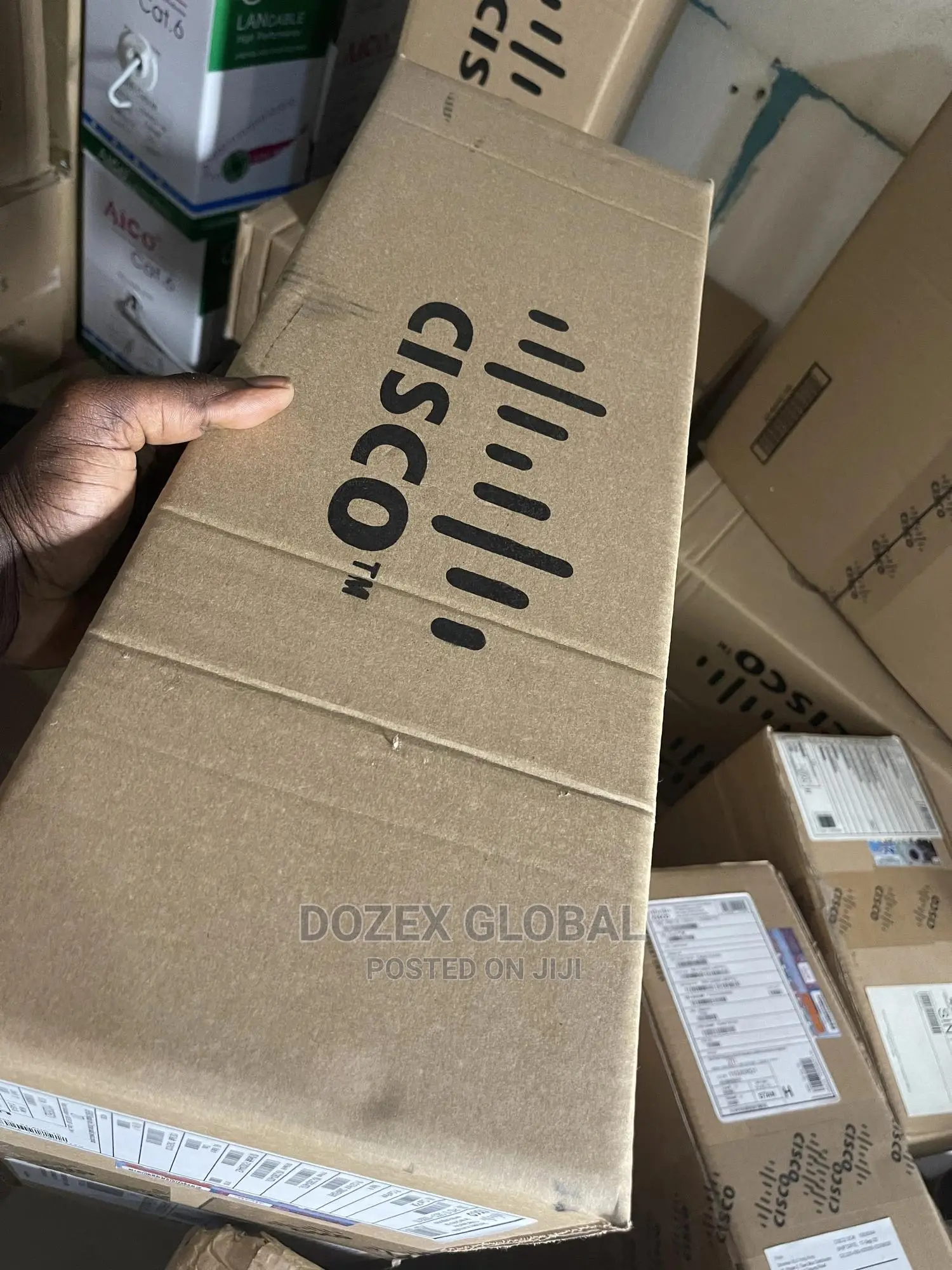 Cisco 2960x-48fps-L Gigabytes and Poe Switch