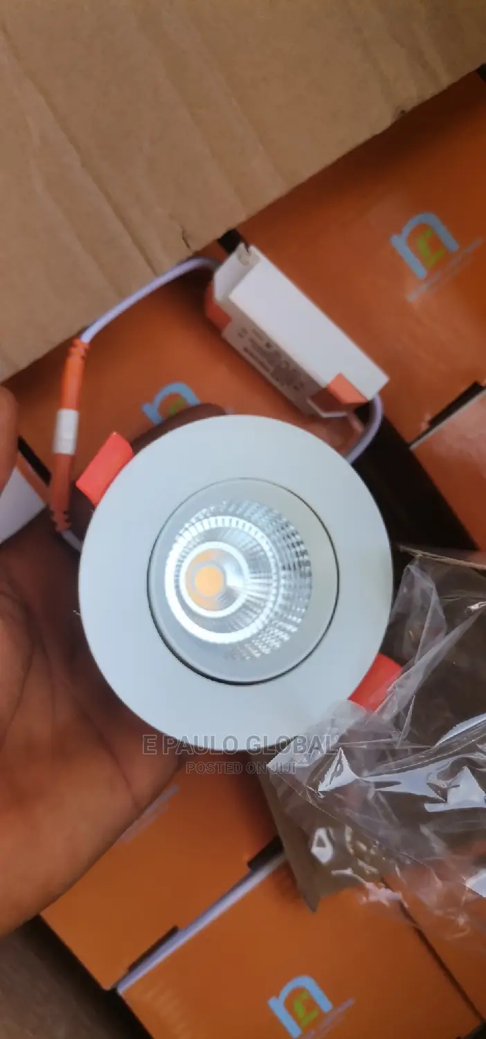 7wats Pop Spot Light