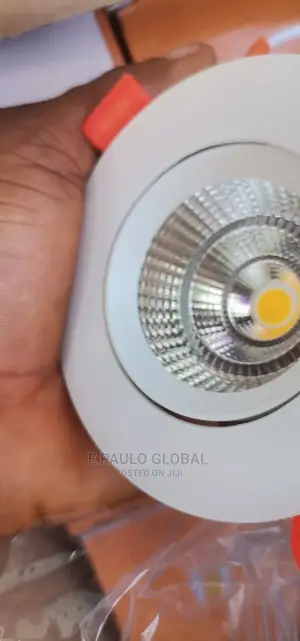 7wats Pop Spot Light