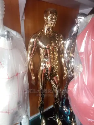 Gold Male Mannequin Big Body