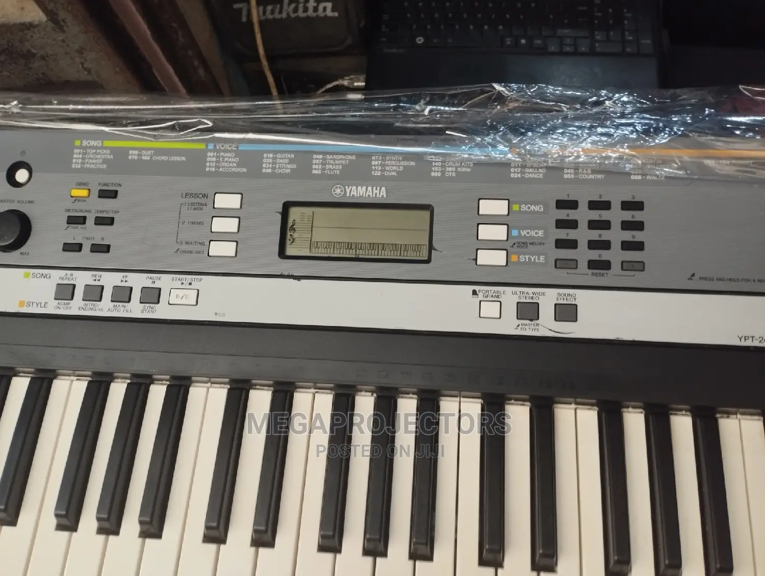 Yamaha Keyboard PSR 260