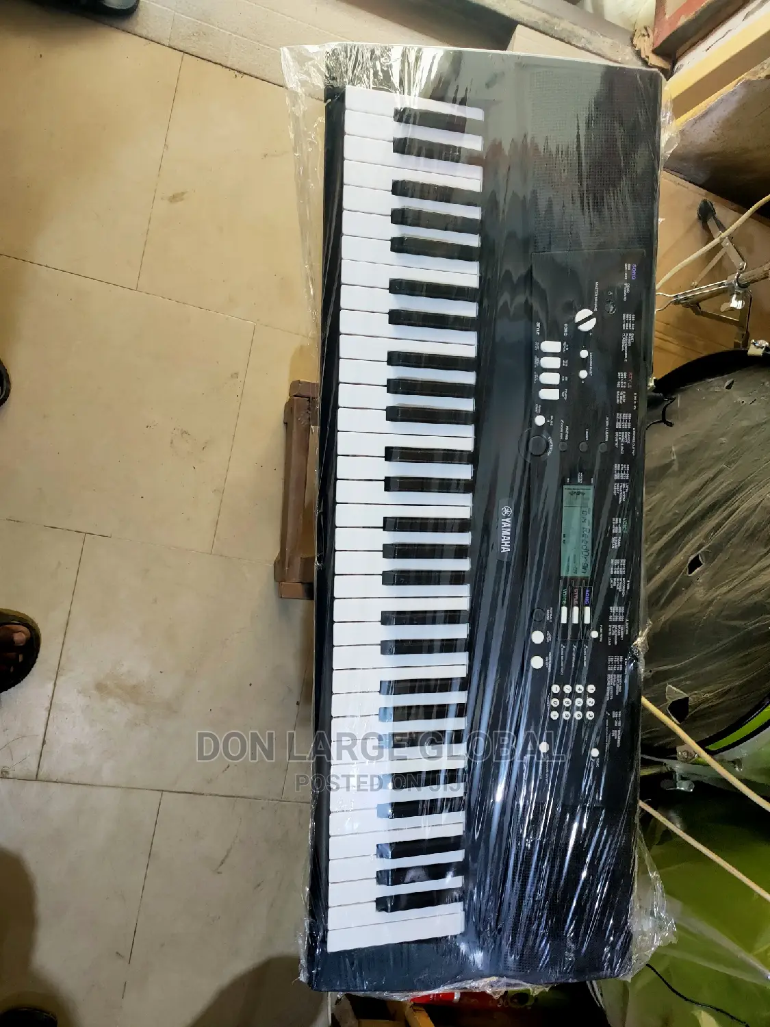 Yamaha Ez220 Keyboard
