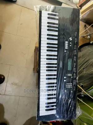 Yamaha Ez220 Keyboard
